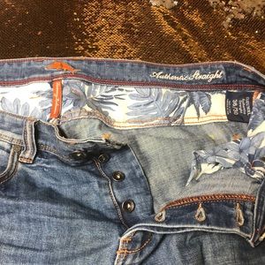 Tommy Bahama Authentic Straight Denim Jeans